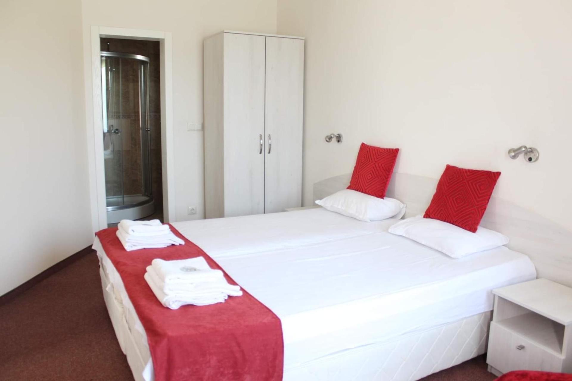 Complex Pika Hotel โกลเดน แซนส์ ห้อง รูปภาพ